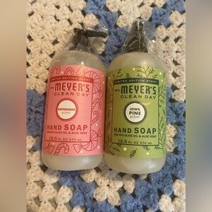 Mrs. Meyer’s Clean Day Hand Soap  2-Pack– Limited Edition Holiday Scents!